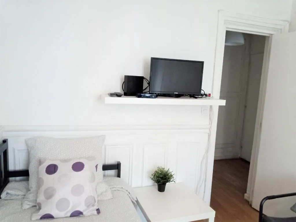 Appartement Entier A Paris Rue Lafayette. 0*,